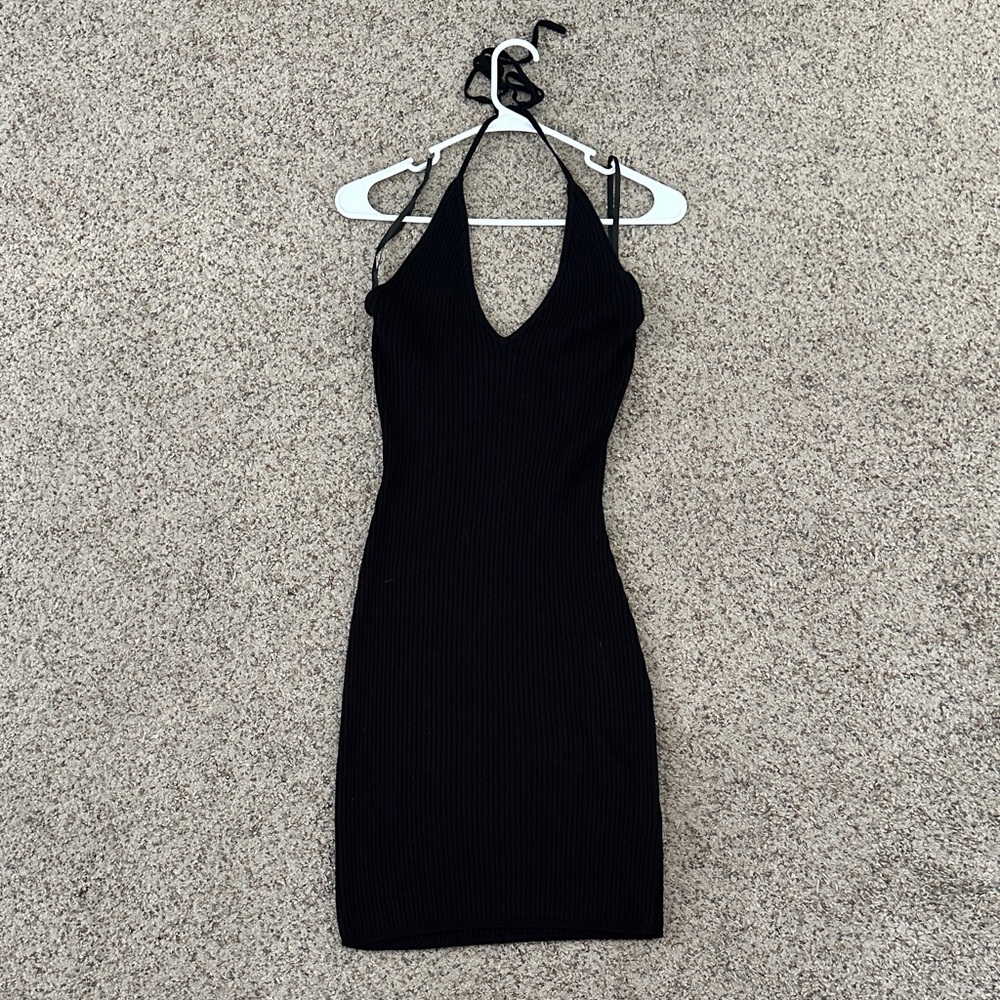 Abercrombie & Fitch Black Knit Halter Fitted Dress